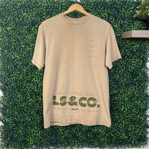 Vintage 90s Leviβs T-shirt